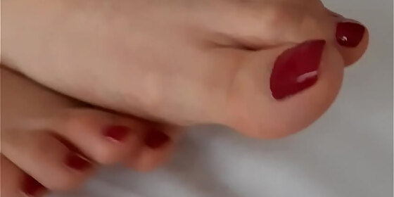 feet fetish queen red manicure feet for sex