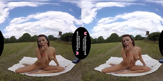 solo fuck doll vanessa decker is masturbating in vr