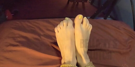 bts feet with jewel leigh