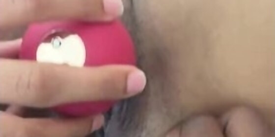 my pussy loves to squirt while daddy play with the other hole