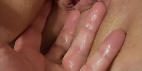 finger fucking bbw wife s super wet cunt