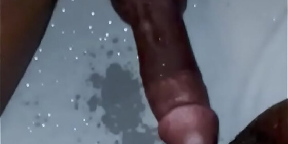 making a bad bitch squirt from deep strokes