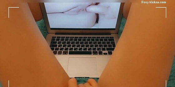 watching juicy anal and masturbating my hungry pussy in panties
