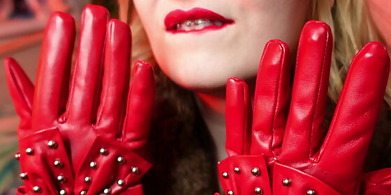 red gloves fetish and fur model arya arya grander