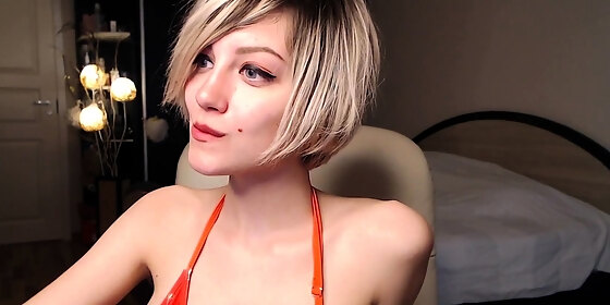 sexy amateur 18 blond teen first time webcam