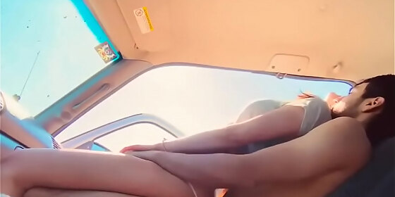 hot girl rides boyfriends cock in his car