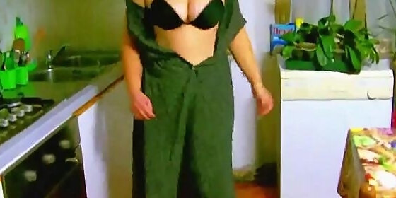 chubby cosplay blowjob from italy