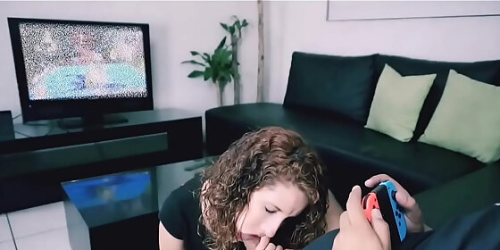 redhead arahat fucks her boyfriend while he plays a video game
