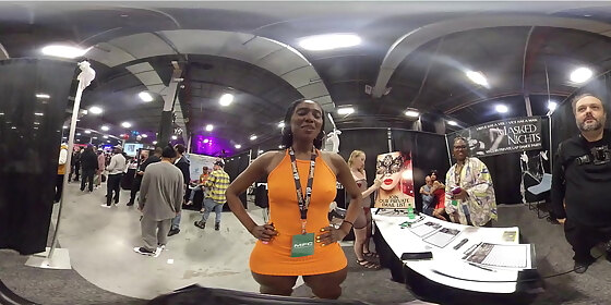 keyshana true booty dance at exxxotica nj 2021 in 360 degree vr