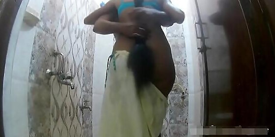 horny indian couple bathroom fuck without water mark