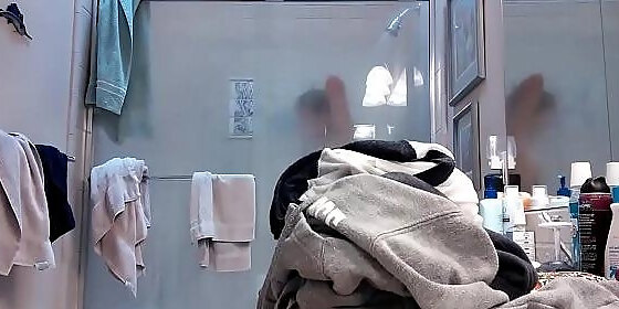 teen spied in the bathroom hidden liveweb cam